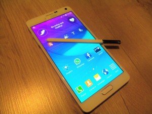 Read more about the article Samsung Galaxy Note 4 – verslo klasės išmanusis