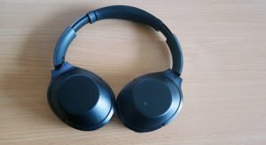 Read more about the article „Sony MDR-1000X“ apžvalga: kaip išsirinkti tinkamas ausines?